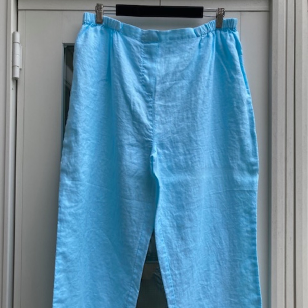 Linen Capris